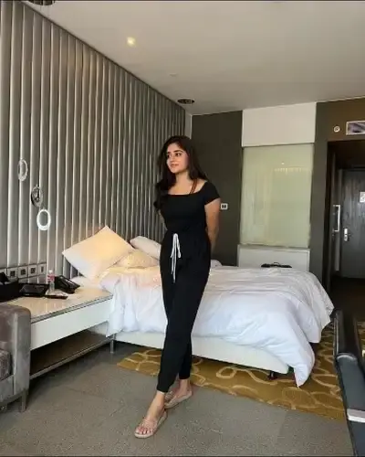 Call Girls Service in Waraseoni